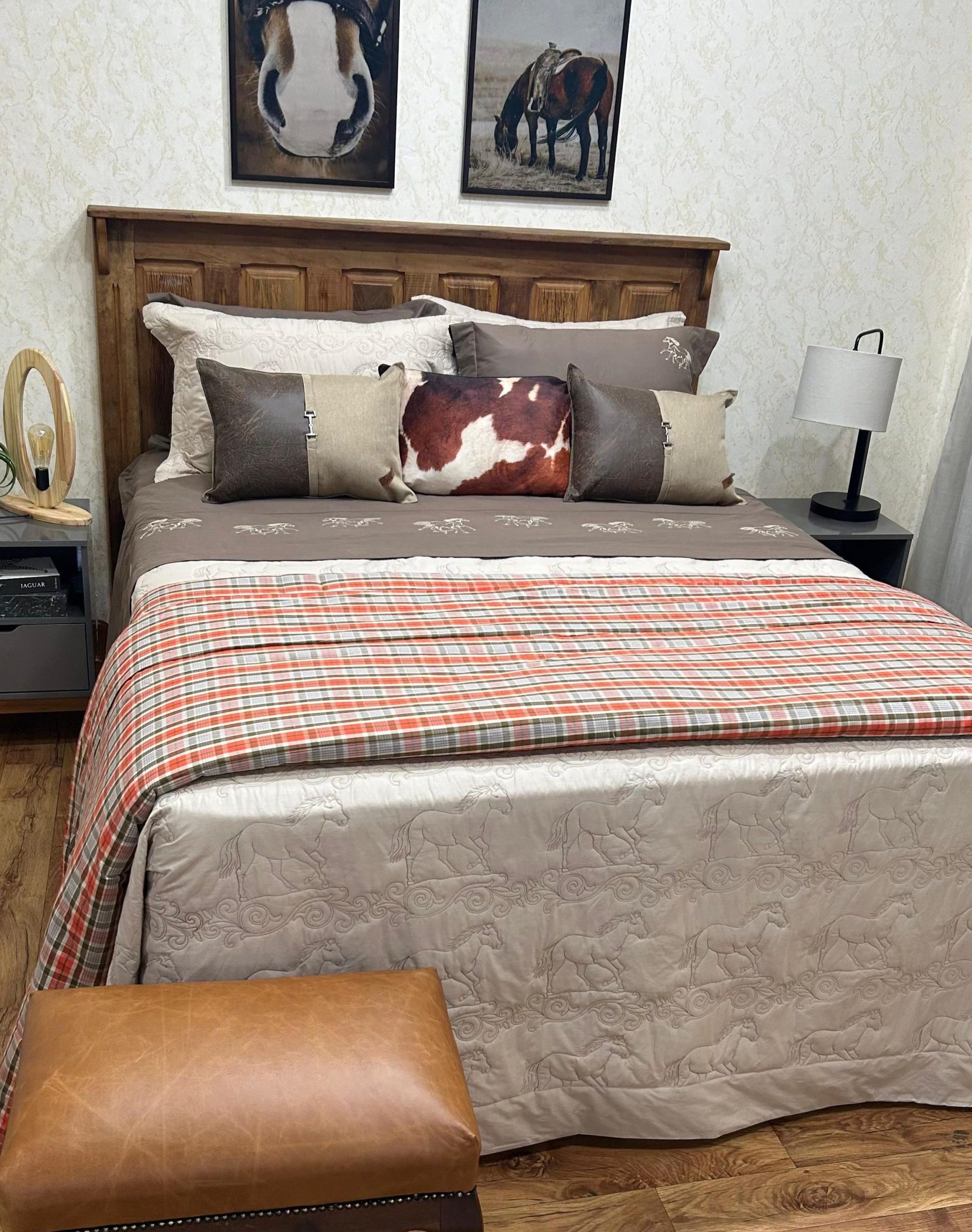 Cama Completa Horse Denver