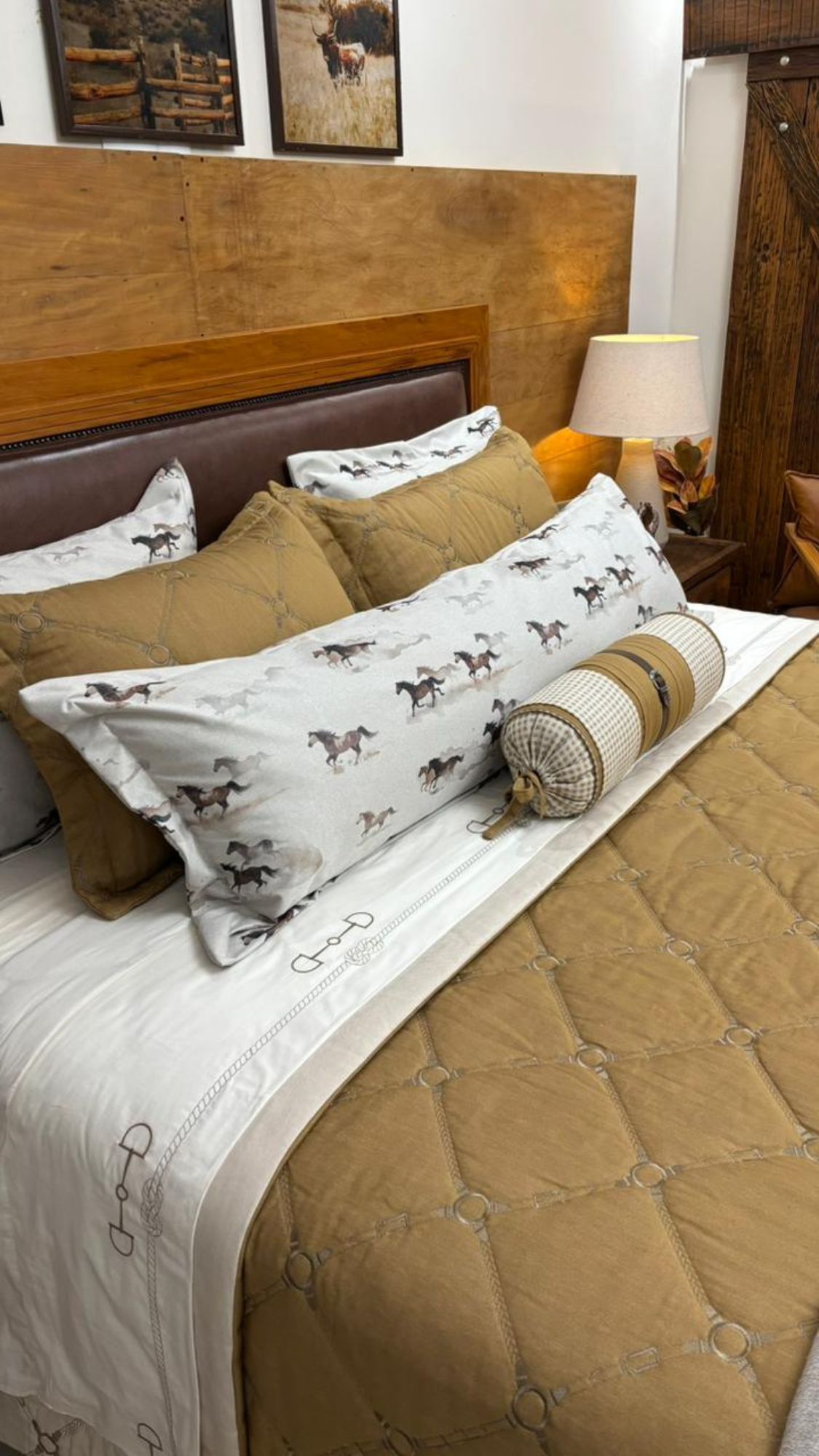 Fronha Horses Travesseiro de Corpo